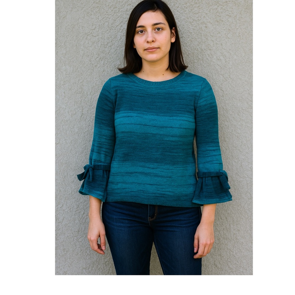NEW Teal Blue Women's Top with Bow Sleeves Size M